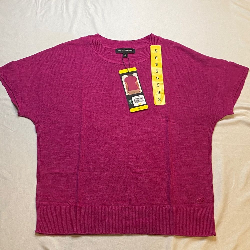 Banana Republic‎ Magenta Short Sleeve Top